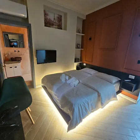 Appartamento Myslym Shyri Str Tirana